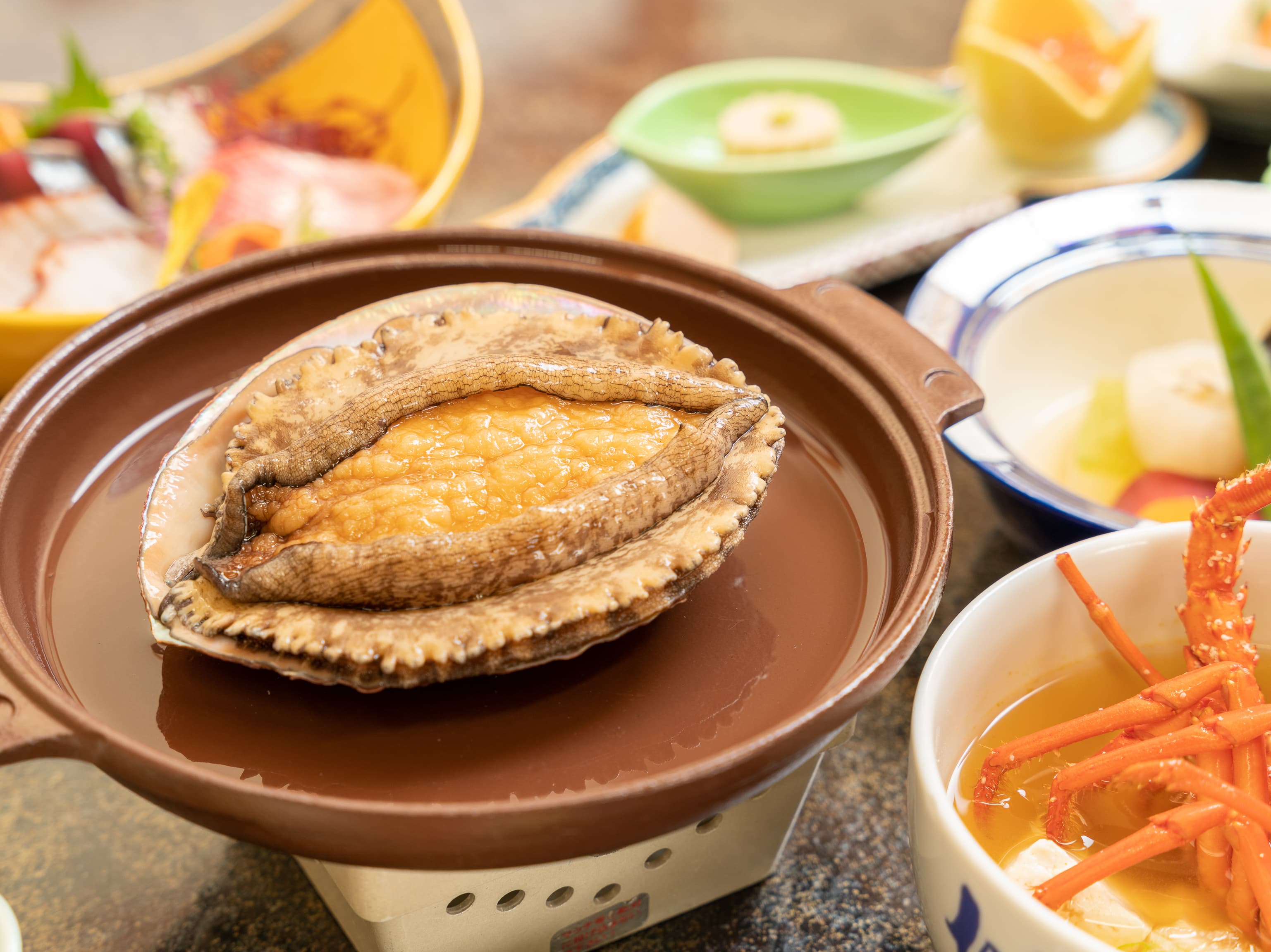 Grilled dancing abalone