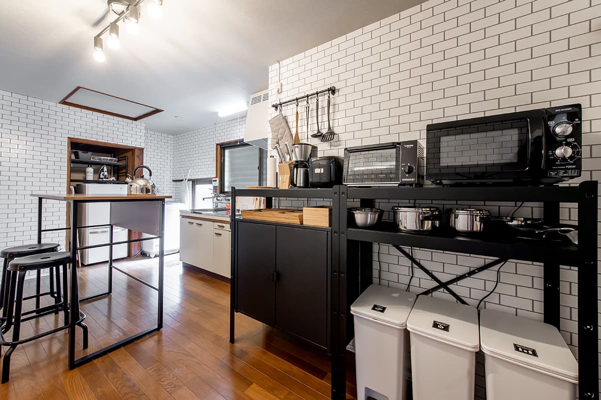 Kitchen, laundry, self check-in