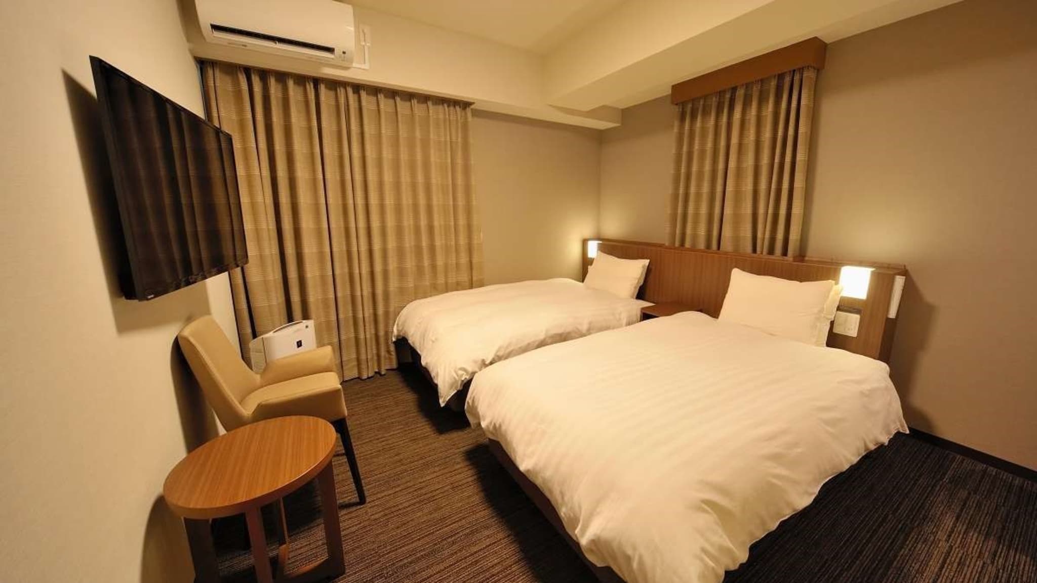 Twin room
