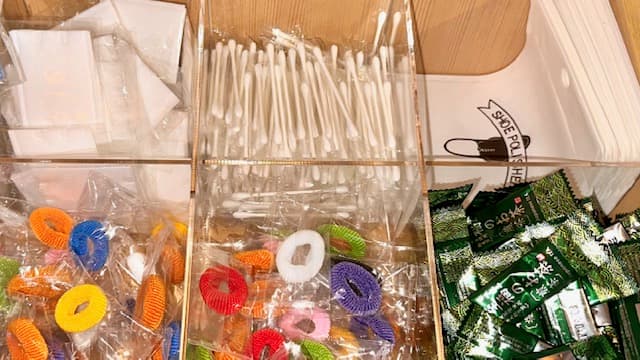 Cotton/cotton swab/shoe case/hair elastic/shoe shine paper