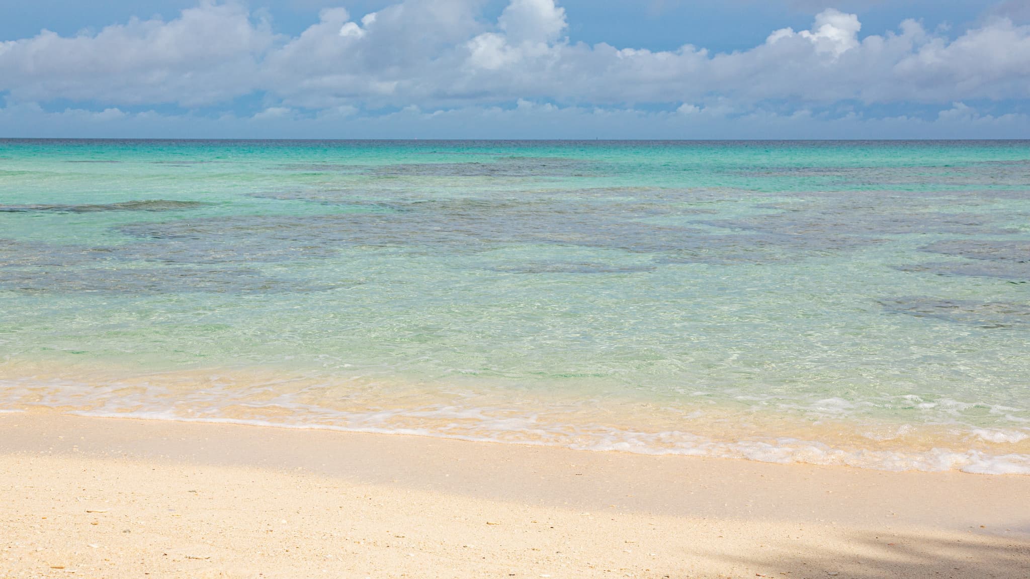 The unique color of the sea in Miyakojima