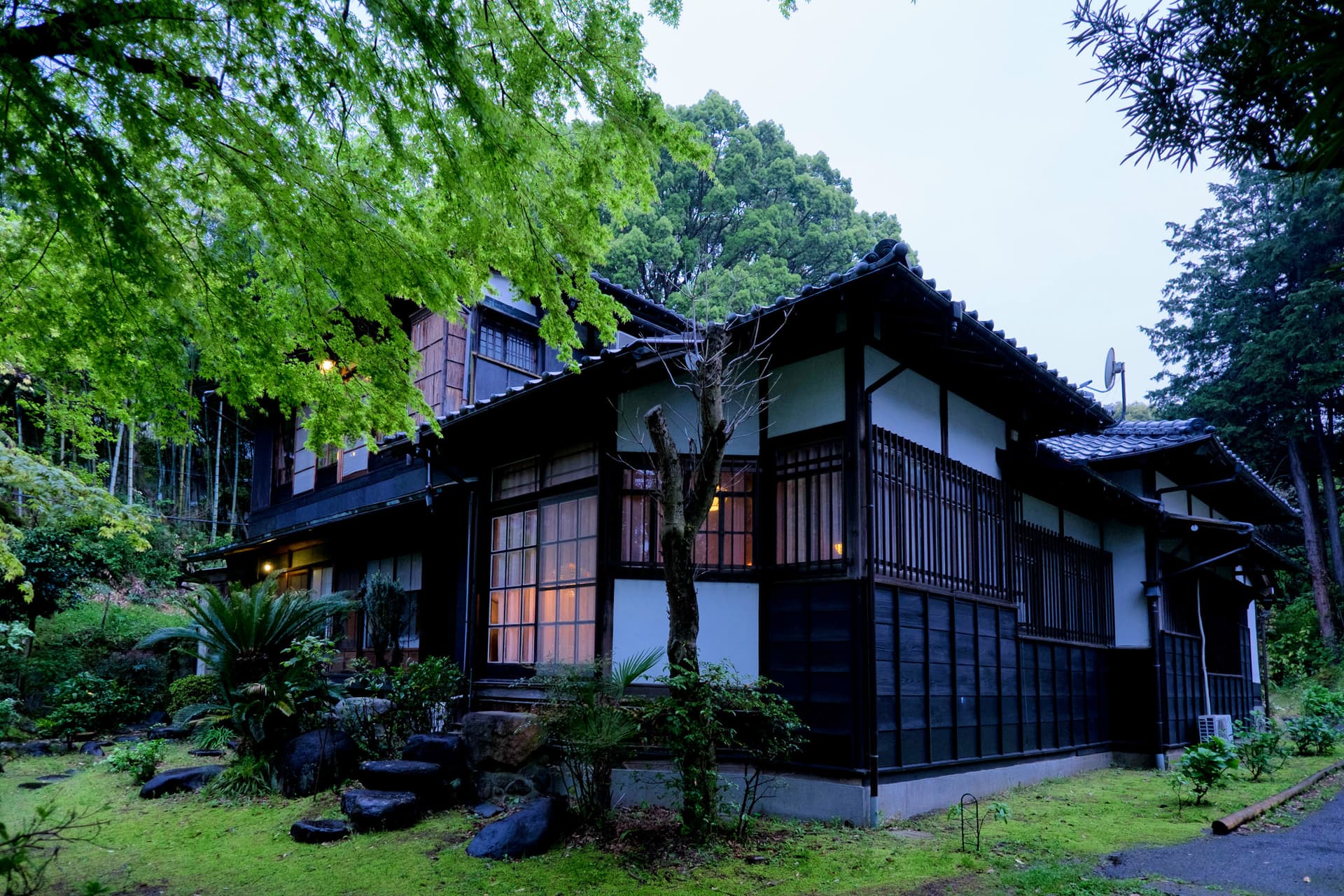 exterior