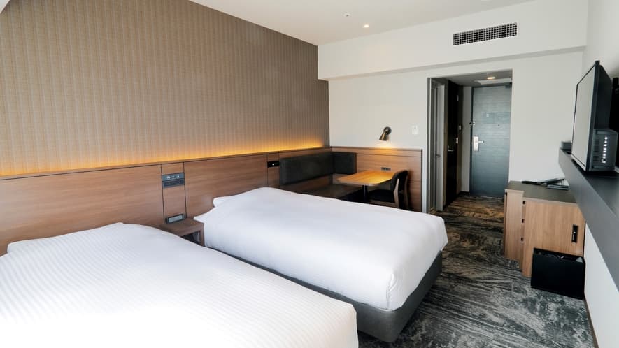 Twin room 