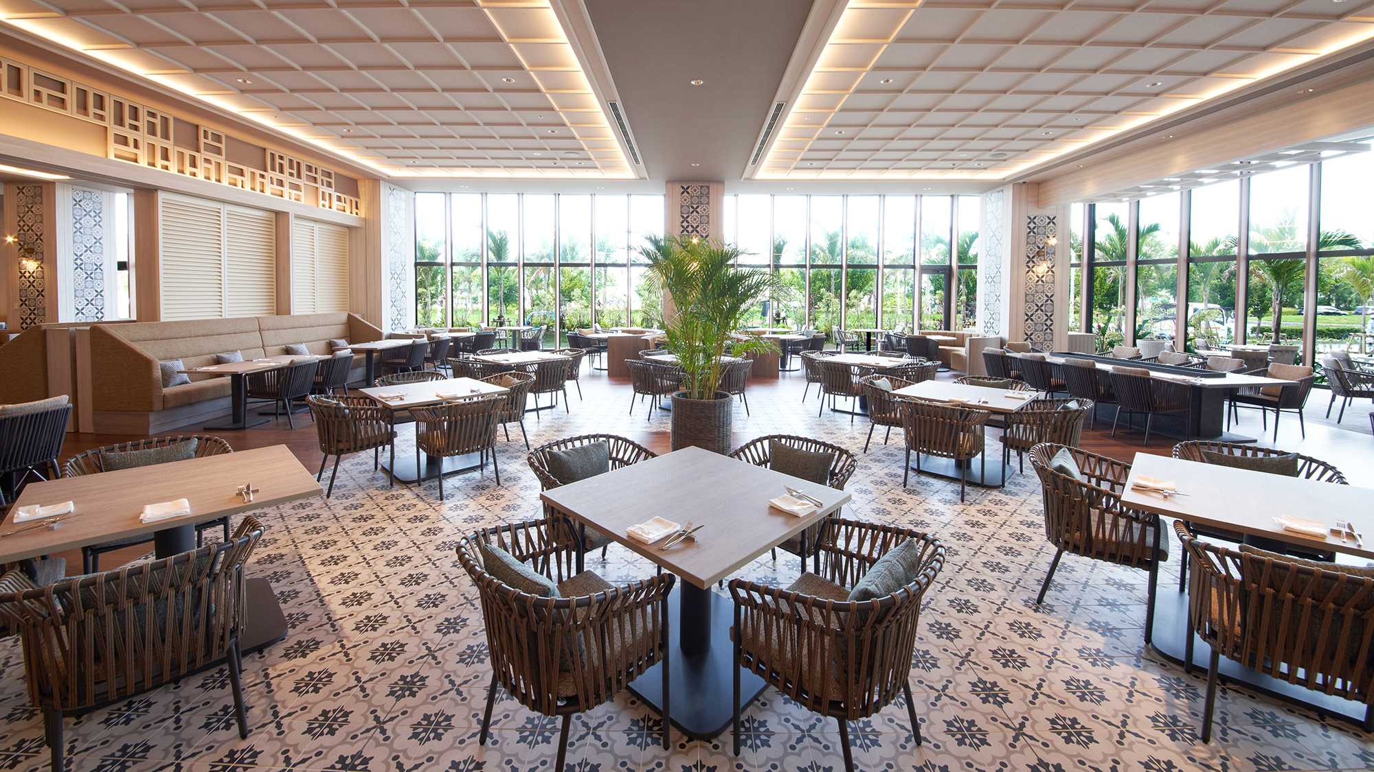 restaurant
