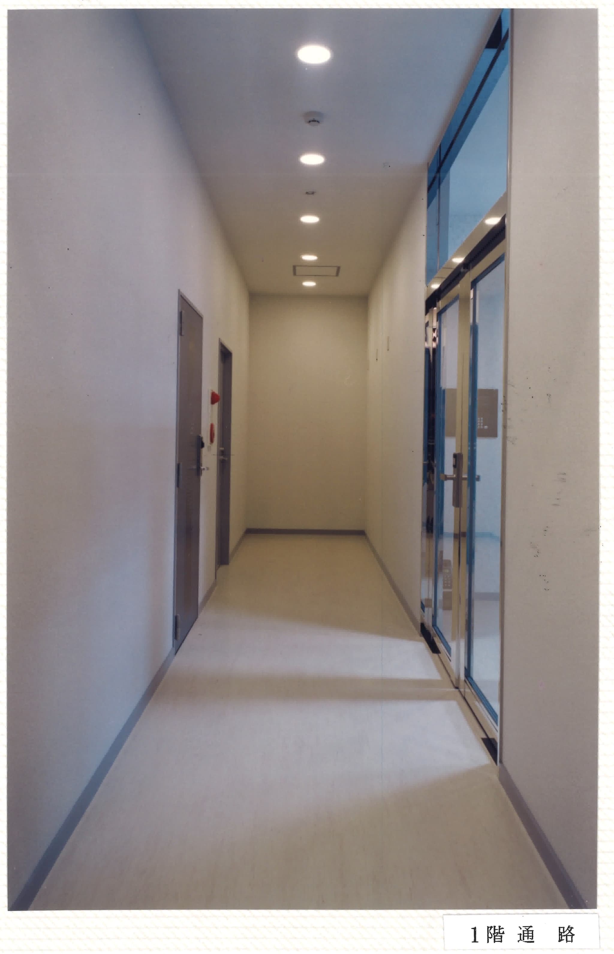1st floor corridor