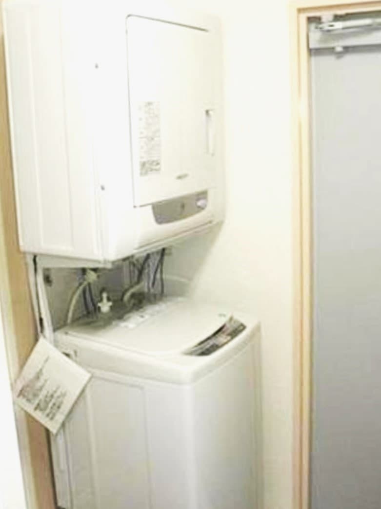 Washing machine with dryer