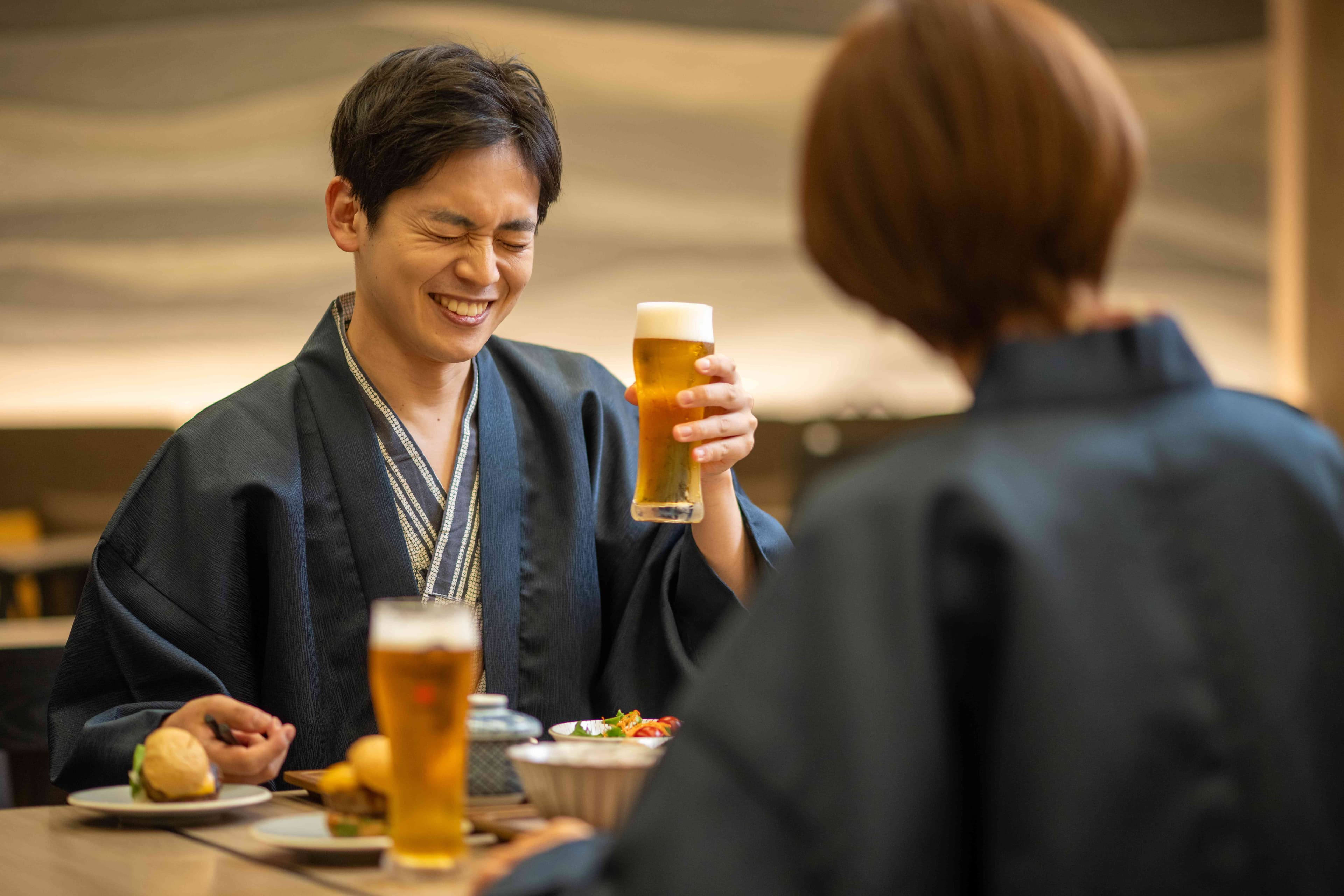 Dinner buffet - all-you-can-drink image