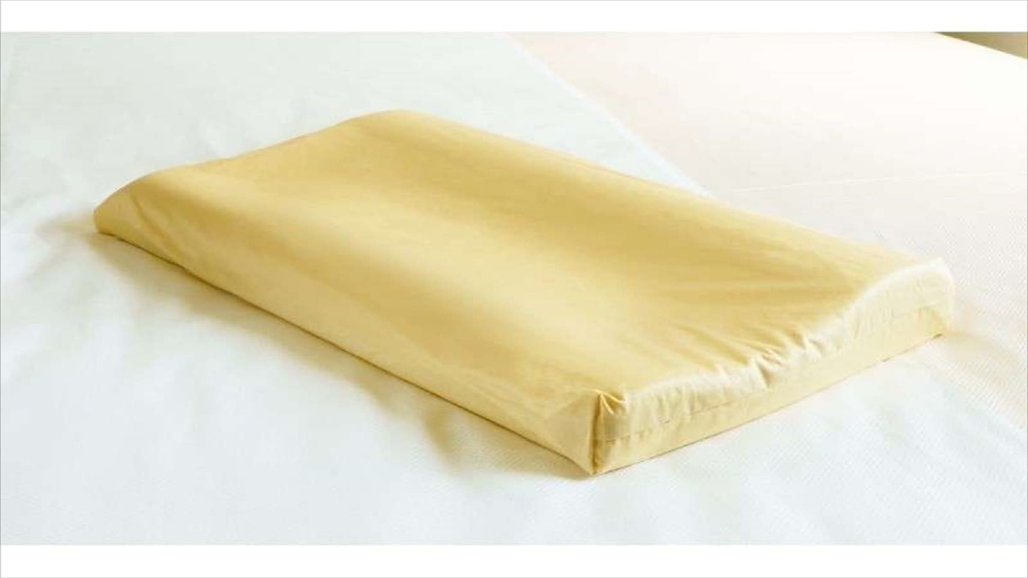 [Rental pillow, limited quantity] Yellow low-resilience pillow... With just the right amount of firmness and height, it's recommended for first-time users.