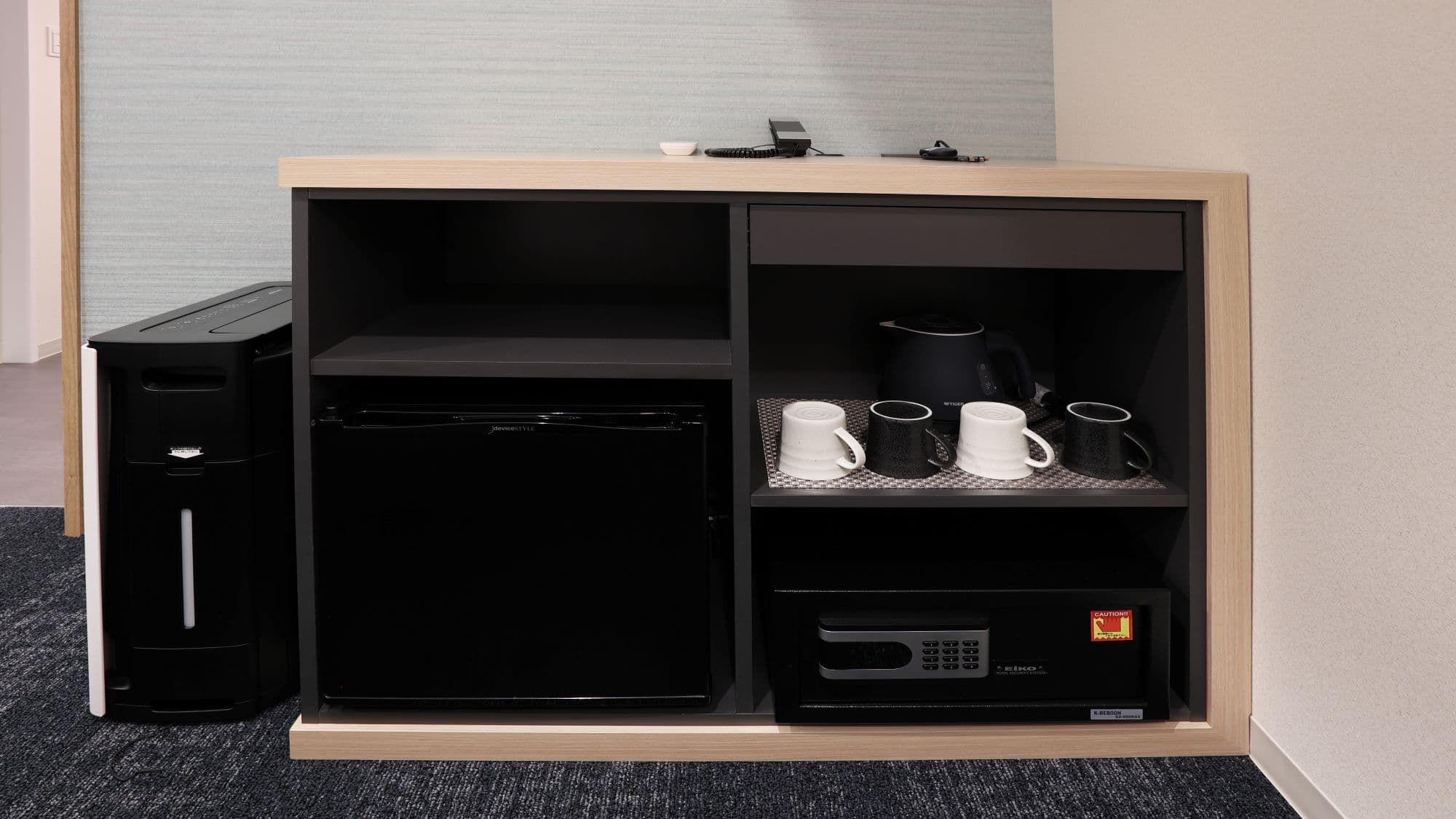 family room fixtures