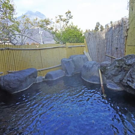 Private open-air bath