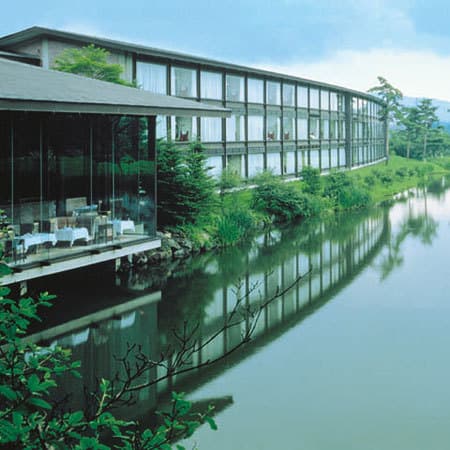 □ The Prince Karuizawa-Beautiful appearance designed by Kiyoshi Seike-