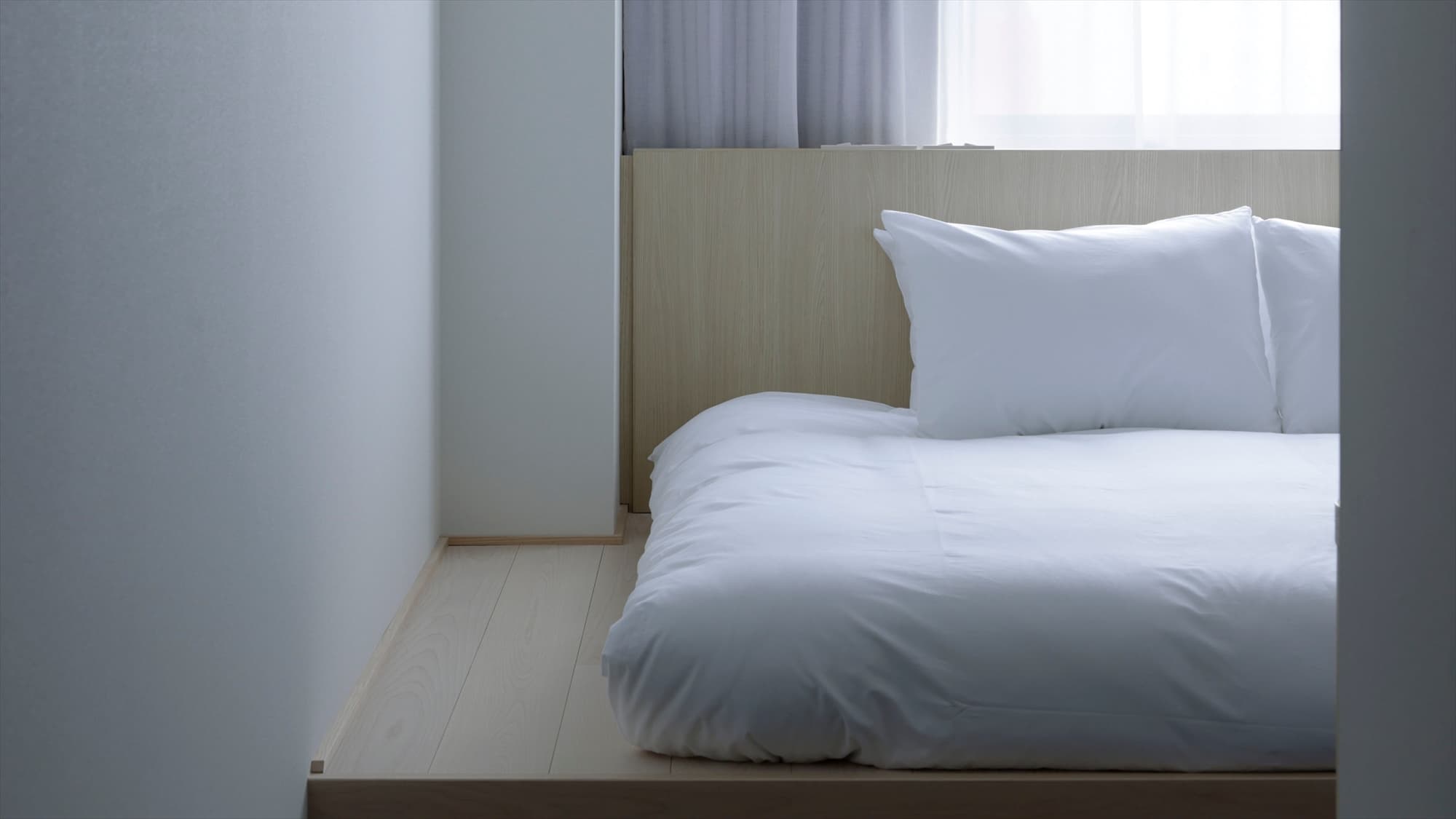 [Moderate King] 18㎡ / Bed width 1,800mm