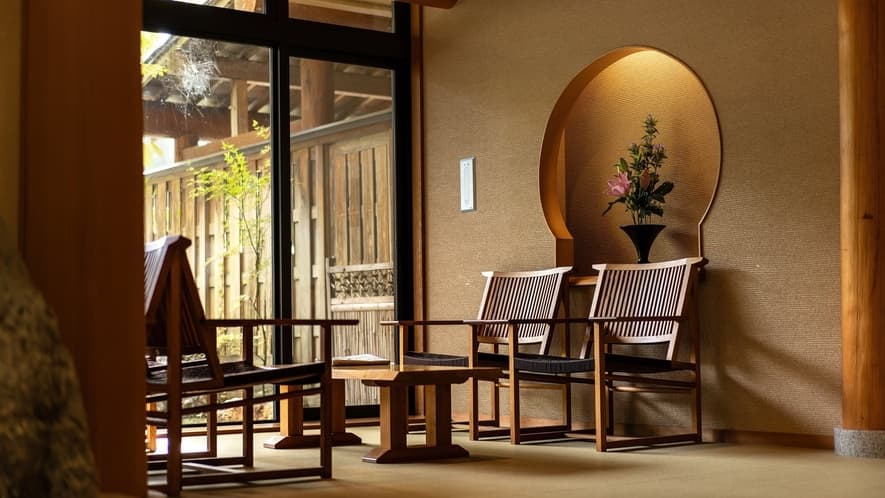 Interior - Lobby
