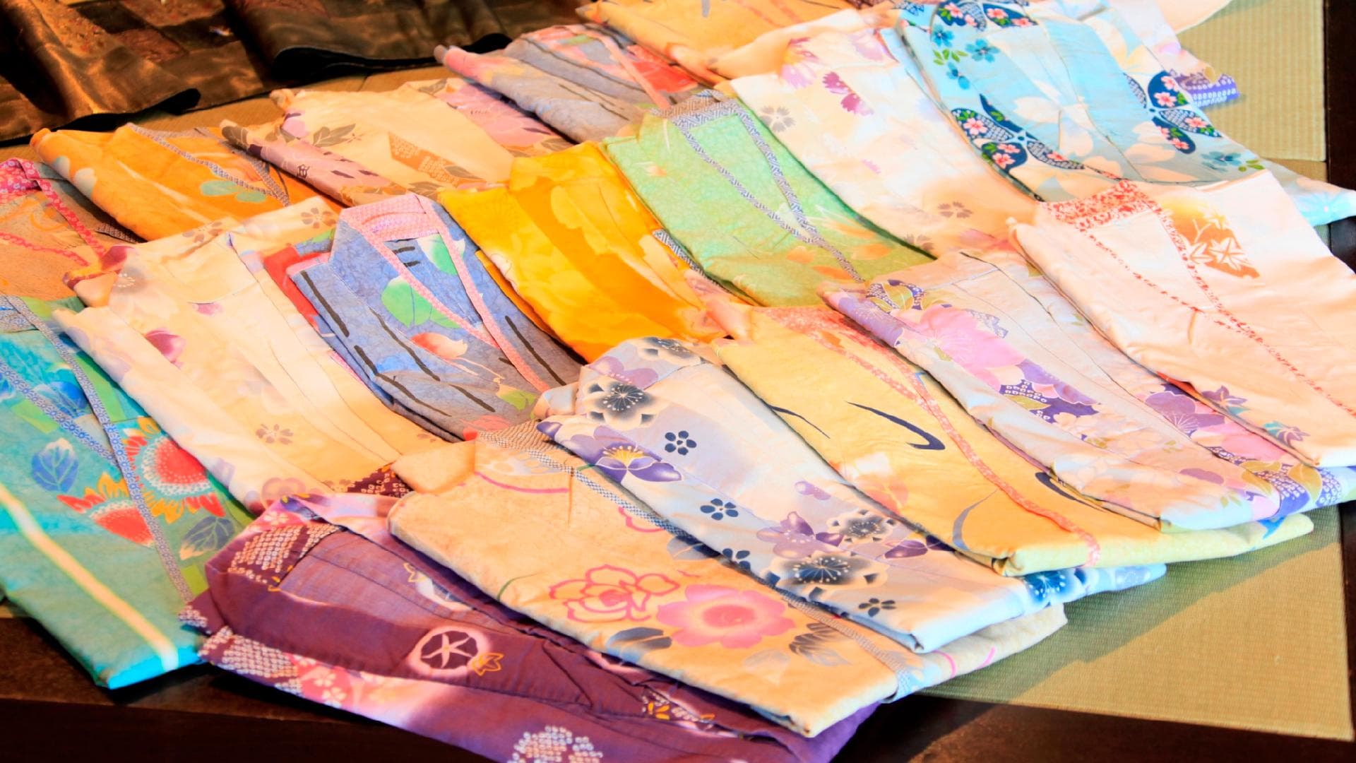 Color yukata