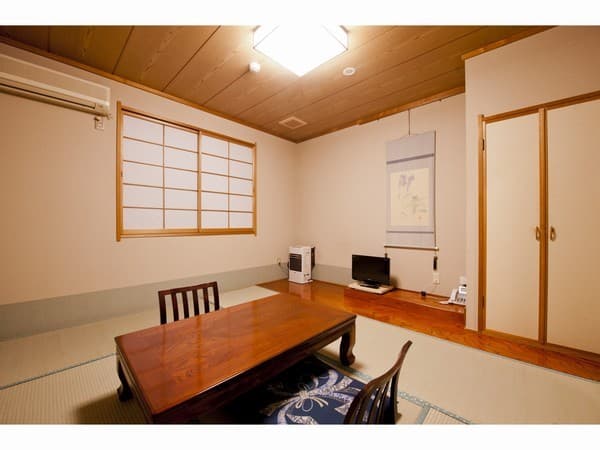 Japanese-style 6 tatami room "Moruwaka"