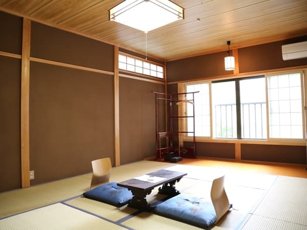 Room 1