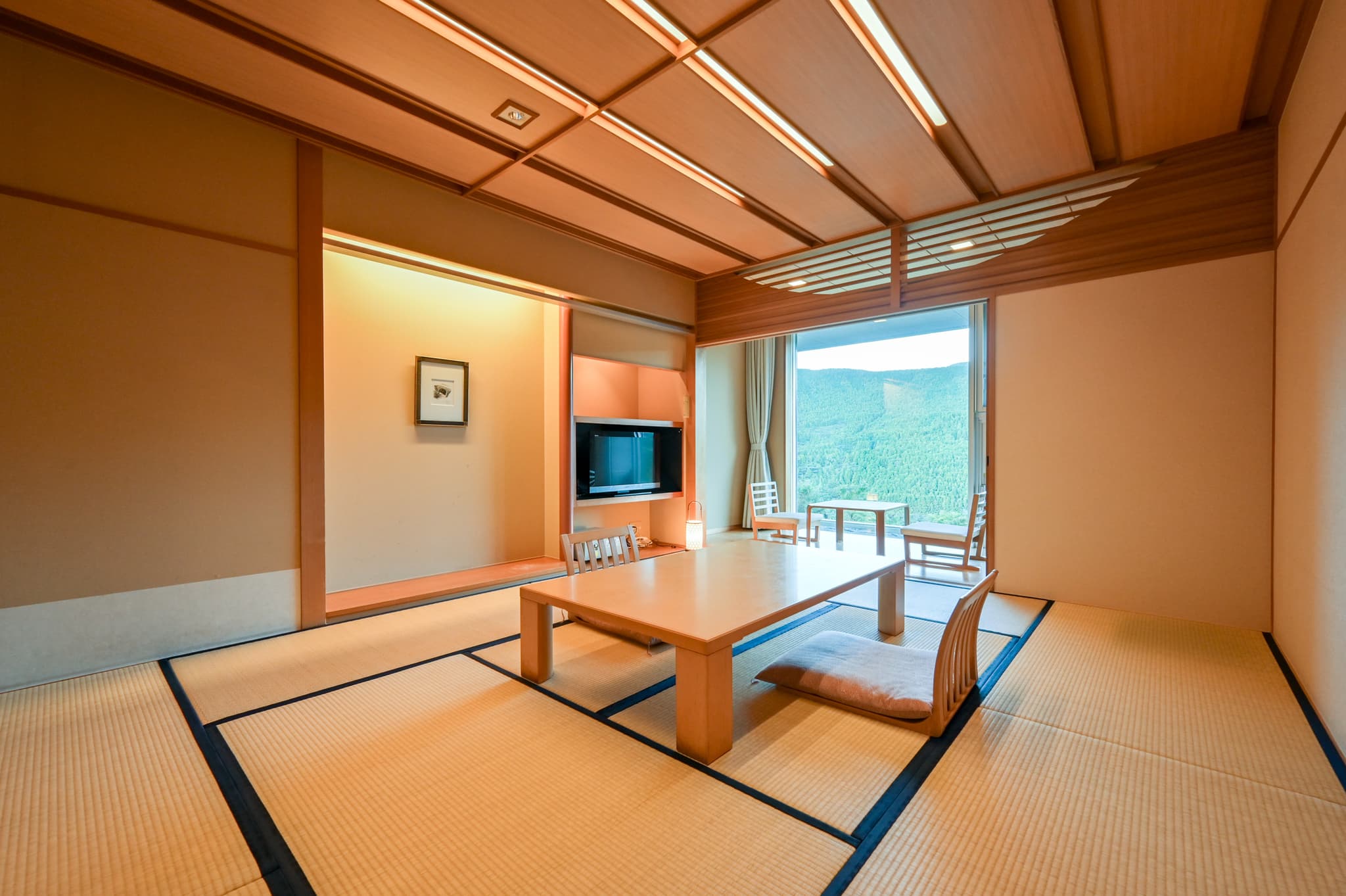 Japanese-style room
