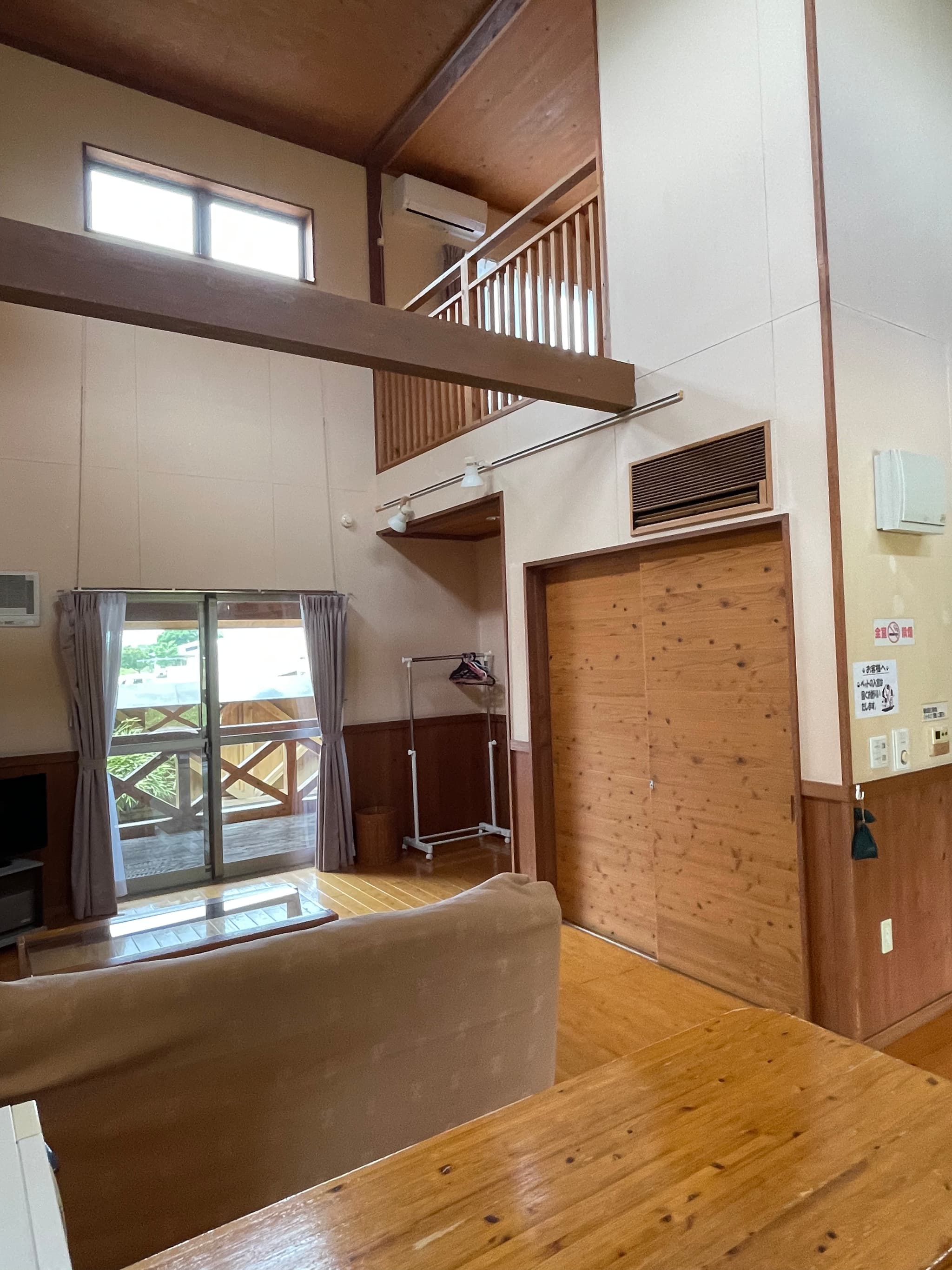 [Western-style room/21.9 square meters] Loft