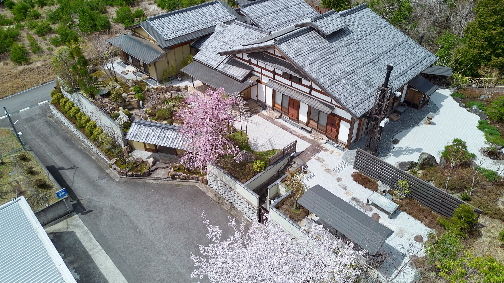 Exterior (Spring)