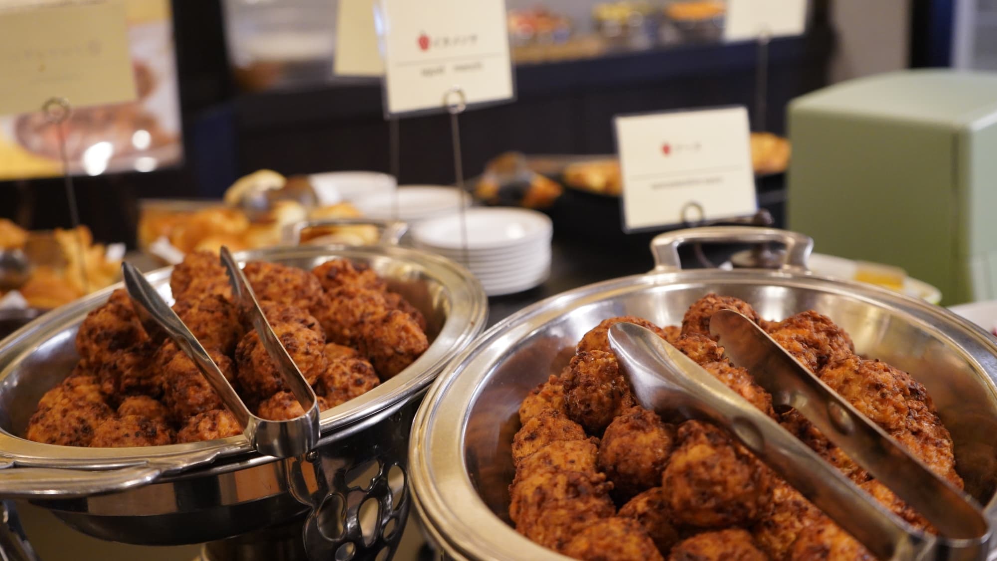 Breakfast buffet-Japanese and Western buffet with Aomori's local cuisine