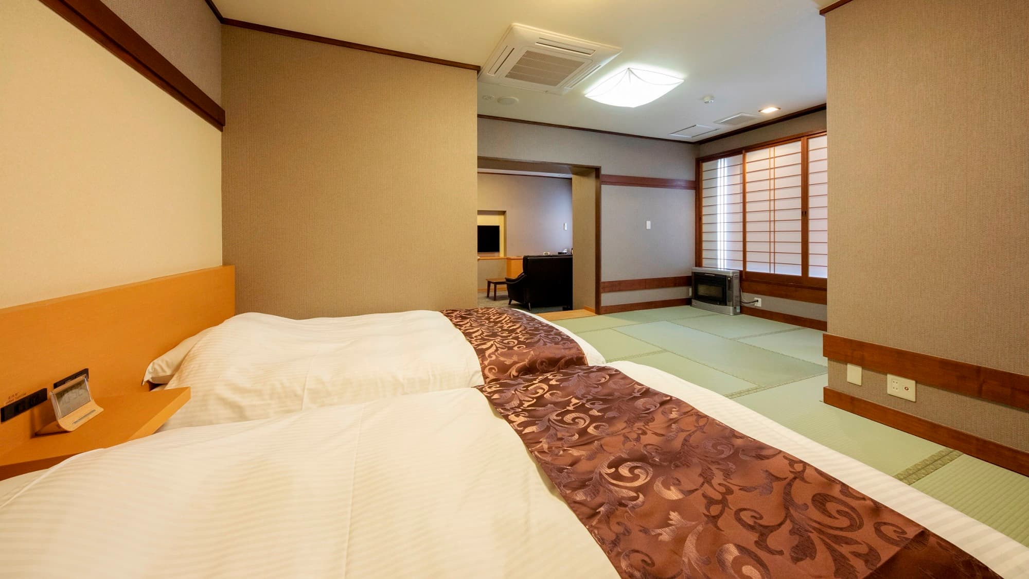 Renewal in July 2019 ♪ [West Building (non-smoking)] Japanese and Western rooms