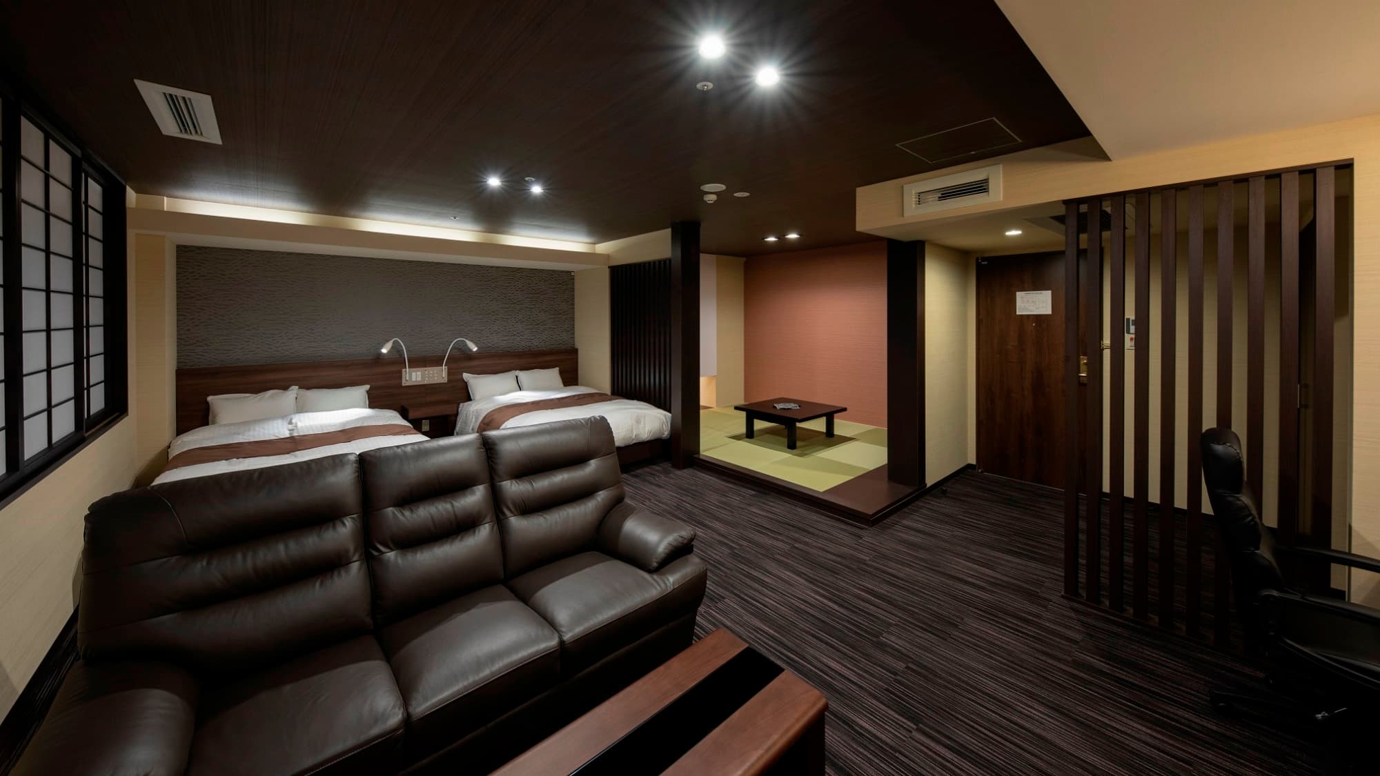 [East Building Japanese and Western Room] This room was born in July 2018.