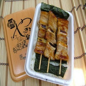Hasegawa Store (even though it's pork ...) Yakitori bento w The nearest Hasegawa is about 3 minutes by car!