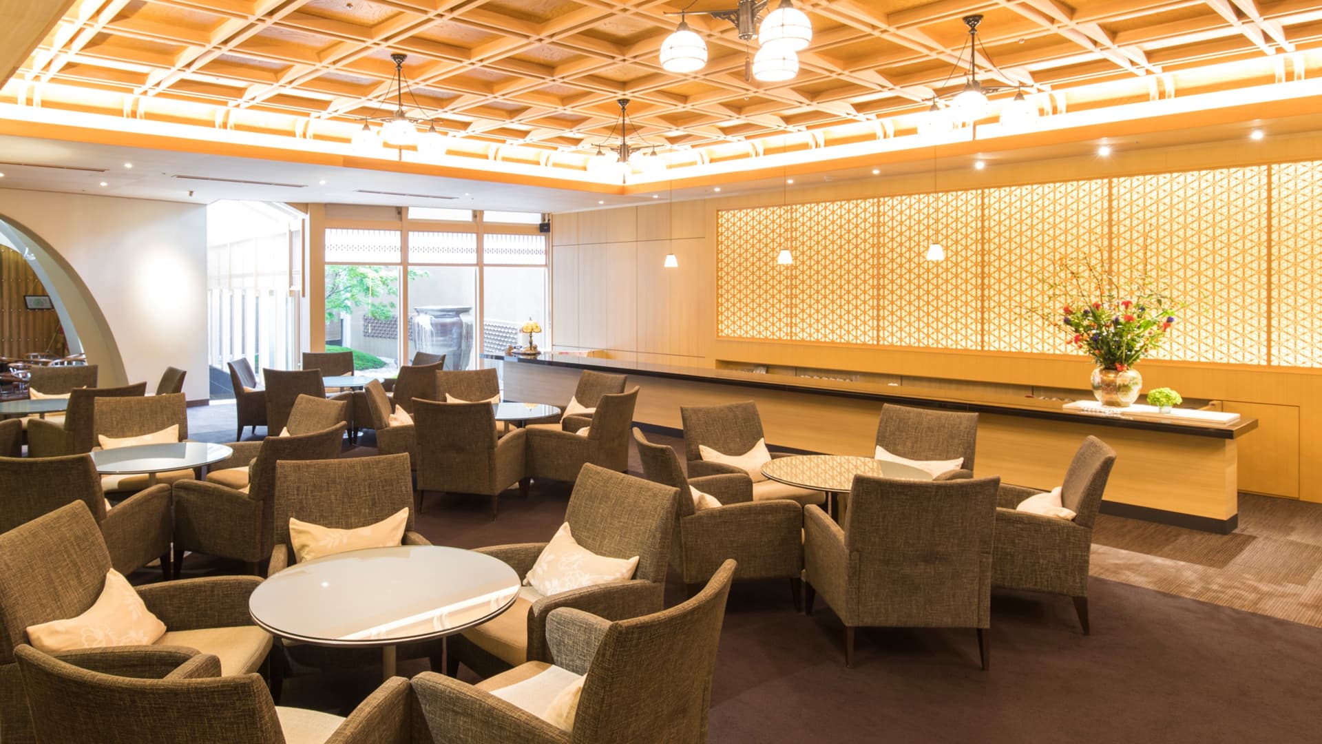Interior - Lounge
