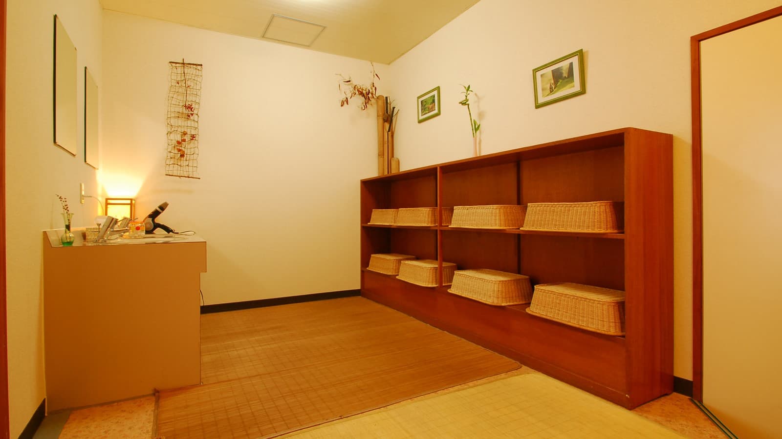*Dressing room