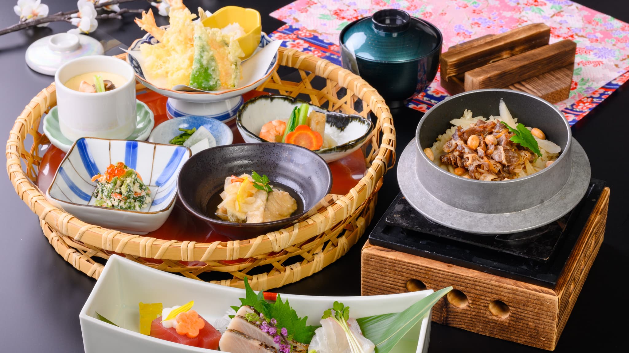 [Dinner] Seasonal Flower Basket Meal *Illustration