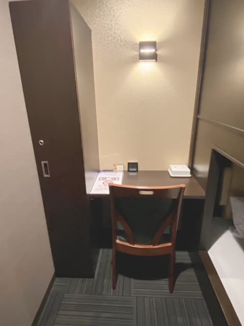 Cabin type (image is male cabin)
