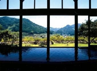 Large public bath (Miharashi indoor bath)