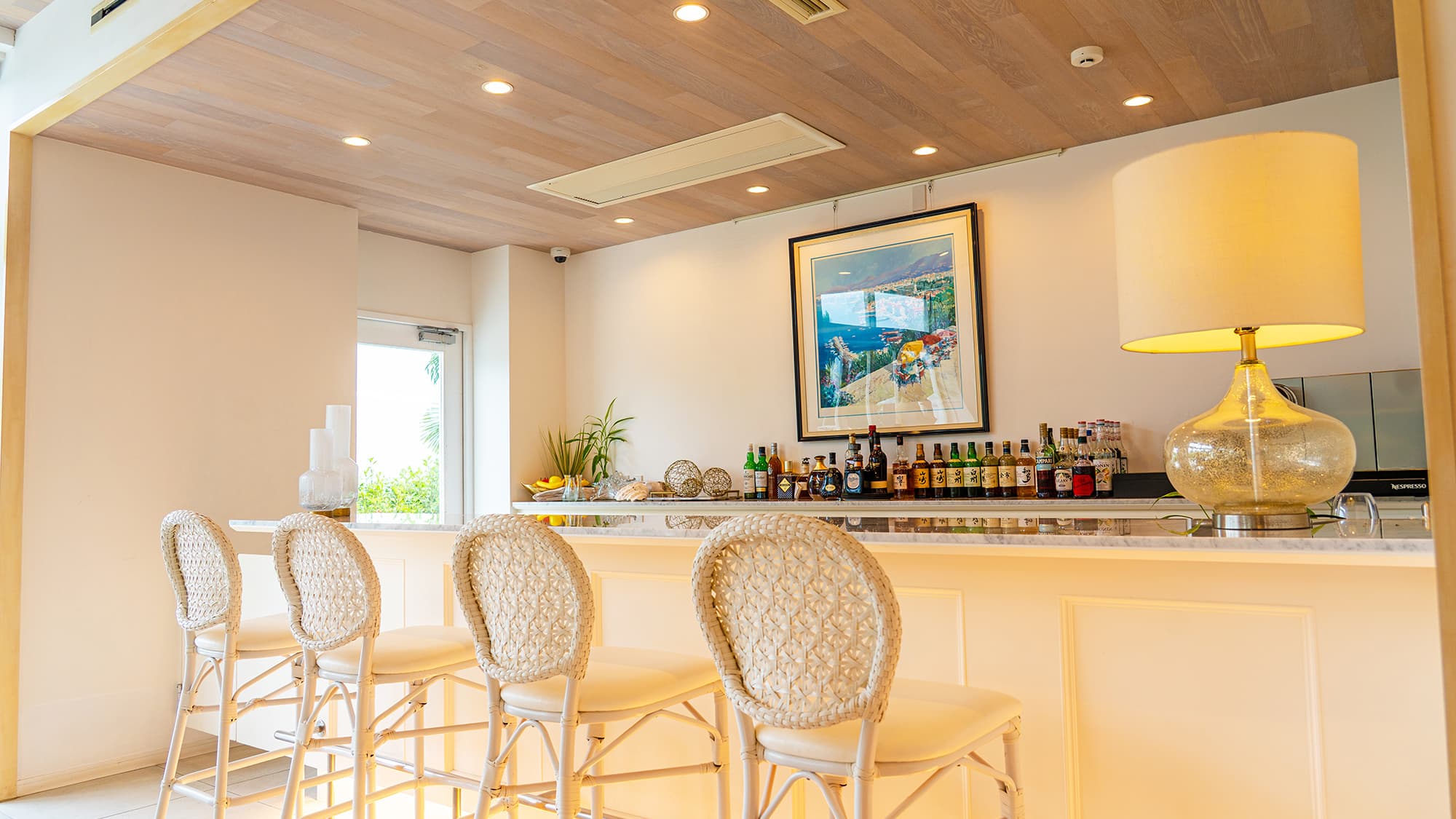[Bar area] Image
