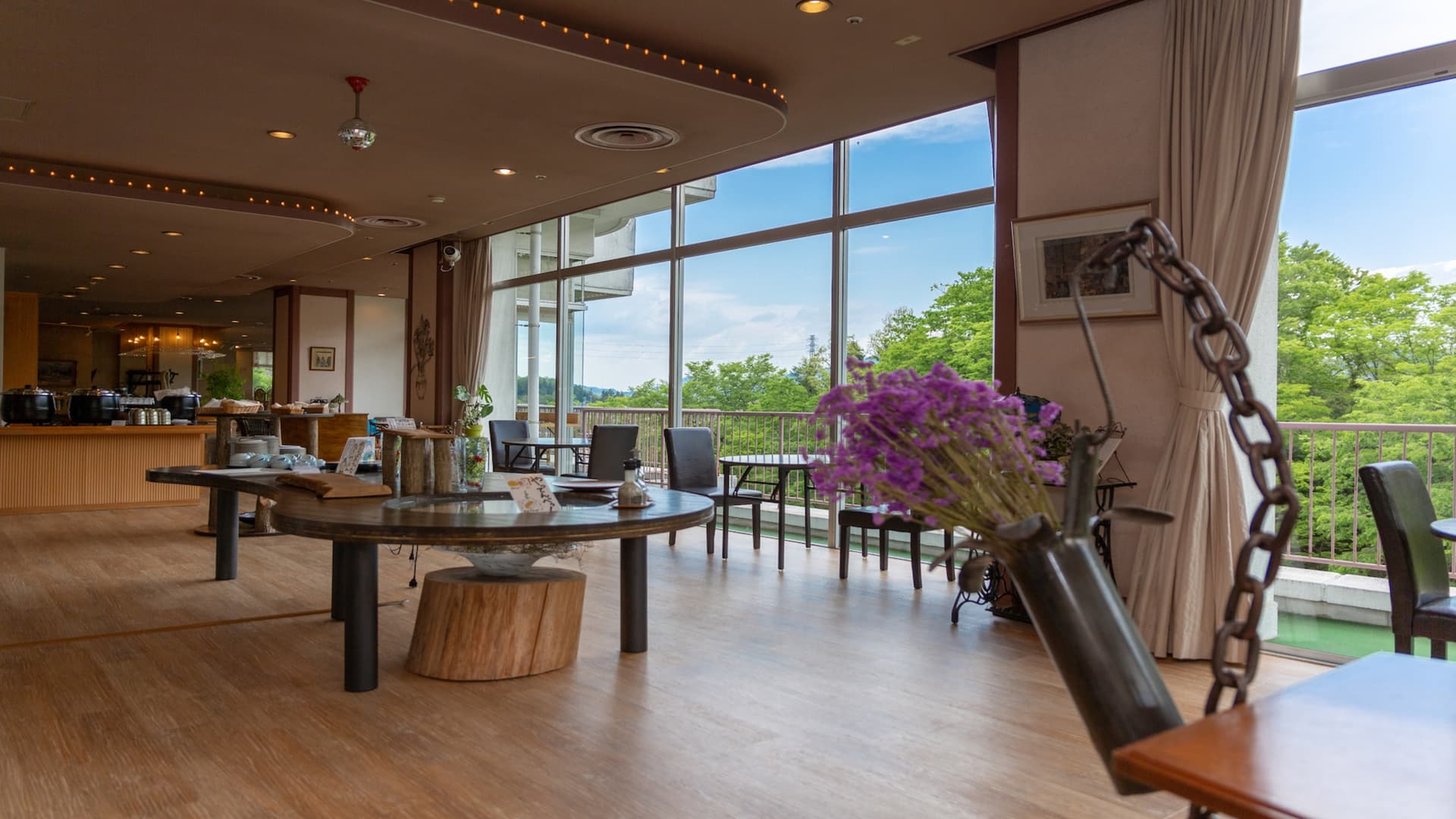 Interior - Lounge