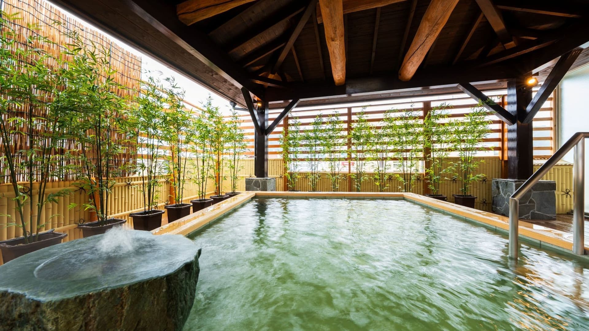 6th floor open-air bath Tenko