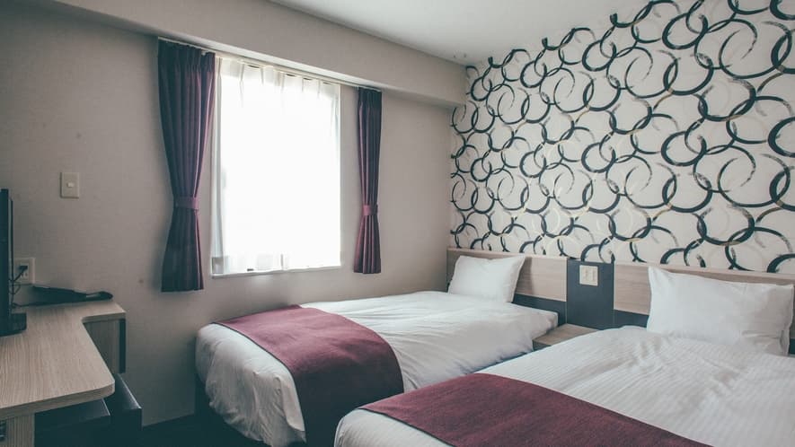 Twin room 