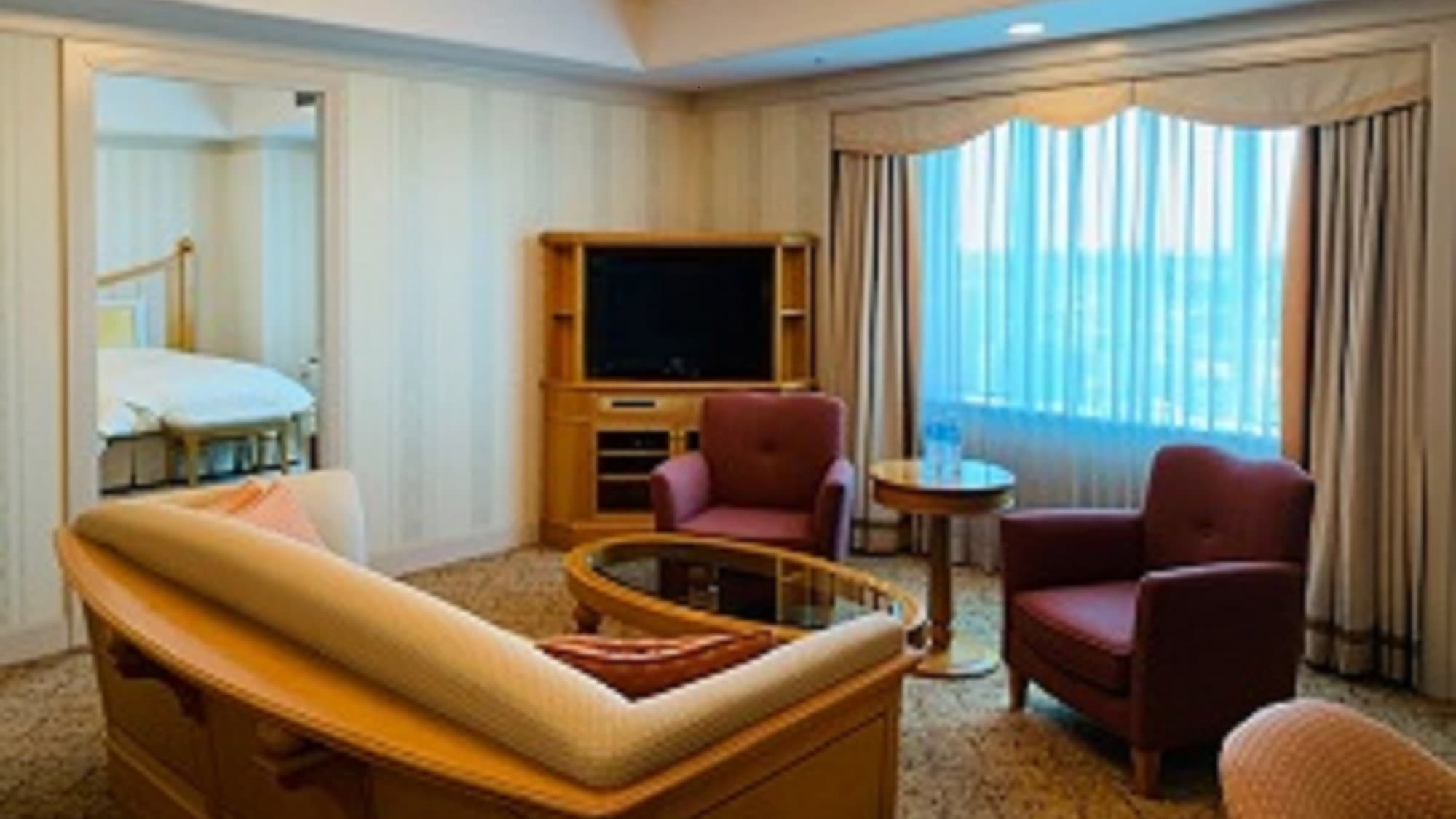 [Suite room] 70㎡ Bed width 122cm & times; 203cm & times; 2 units Up to 3 people can stay