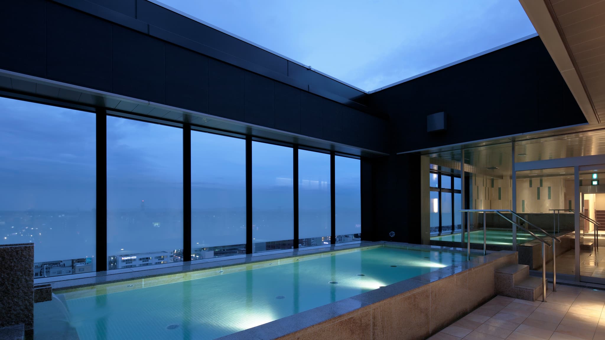 Sky spa (outdoor)