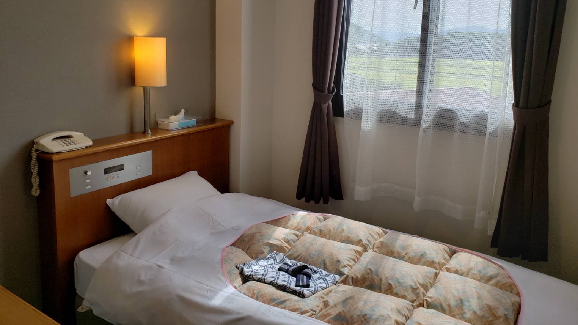S room bed 2