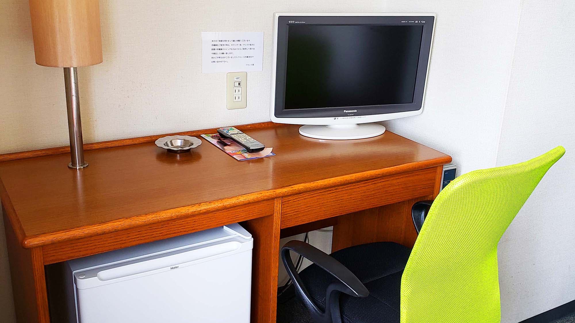 ・ Desk chair for remote work