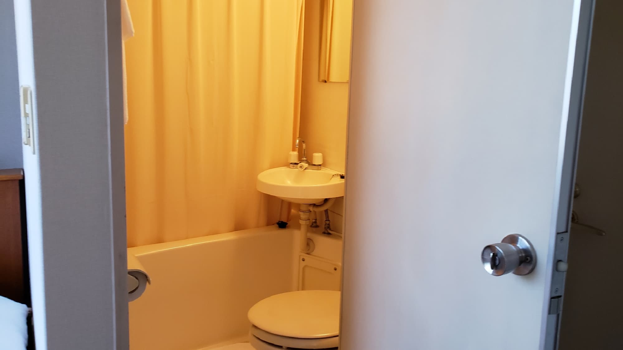 Room unit bath 2