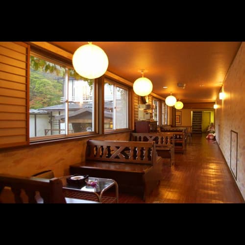◆ Inside image (lounge)