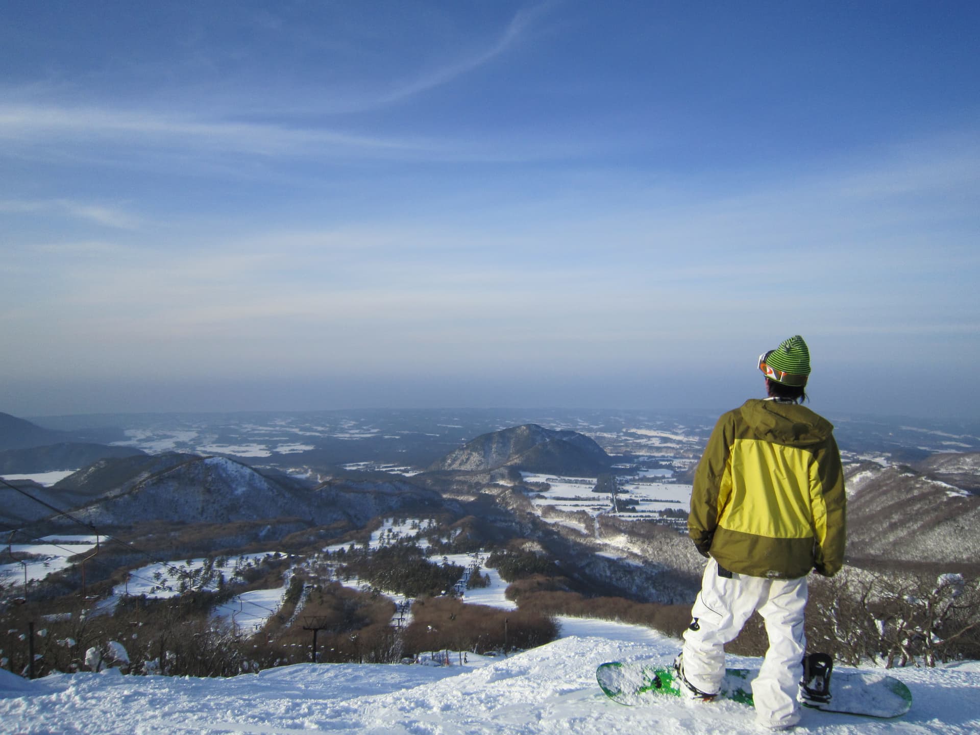 Slope with a view of the sea