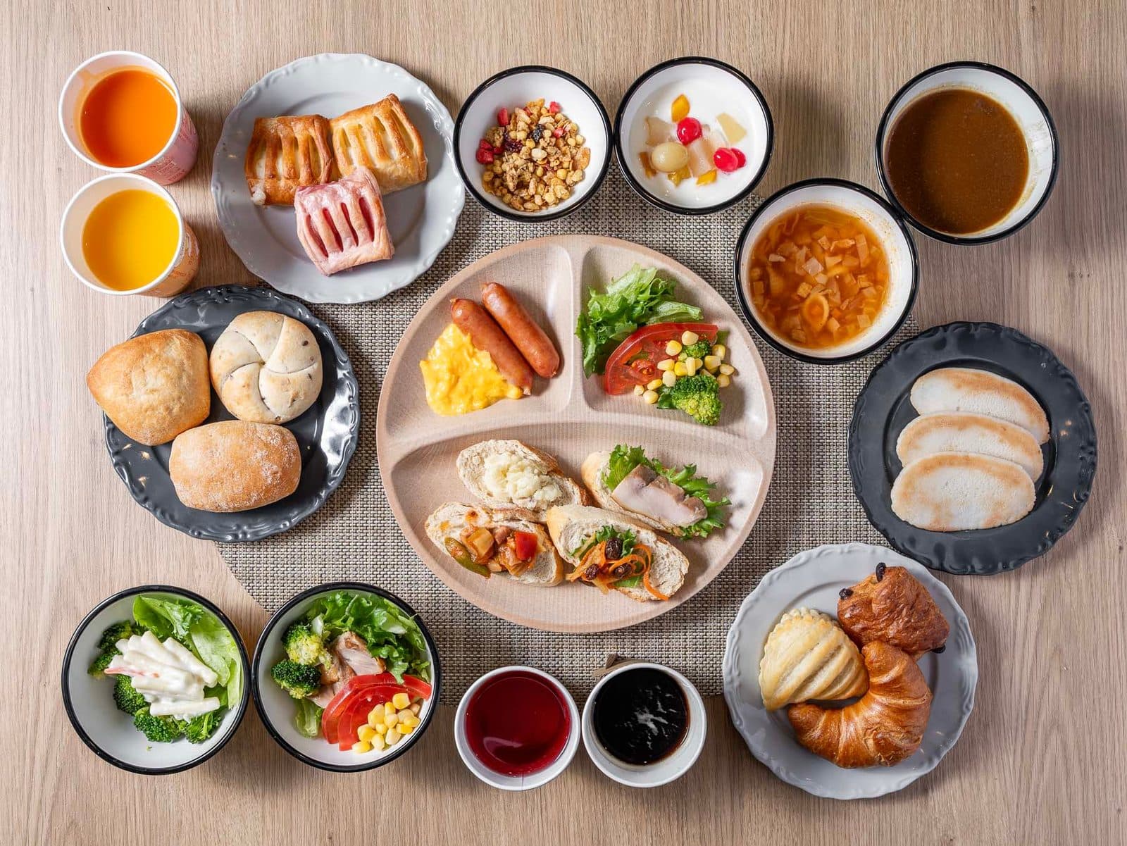 무료 조식 뷔페
