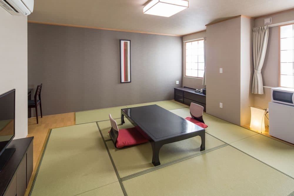 One 10-tatami Japanese room
