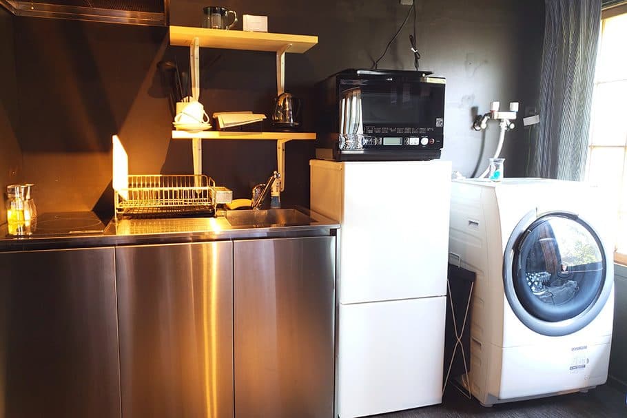 Kitchen and laundry in every room