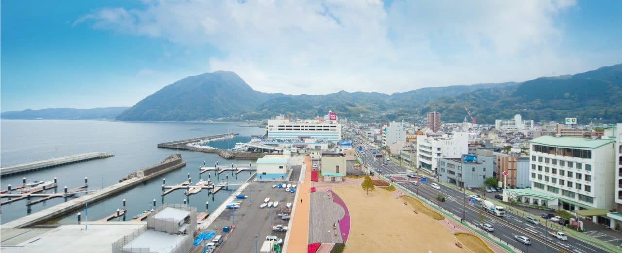 朝南海景客房