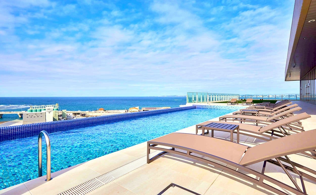Rooftop infinity pool
