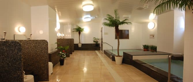 Men-only bath and sauna