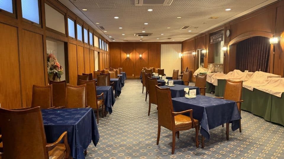 Restaurant breakfast